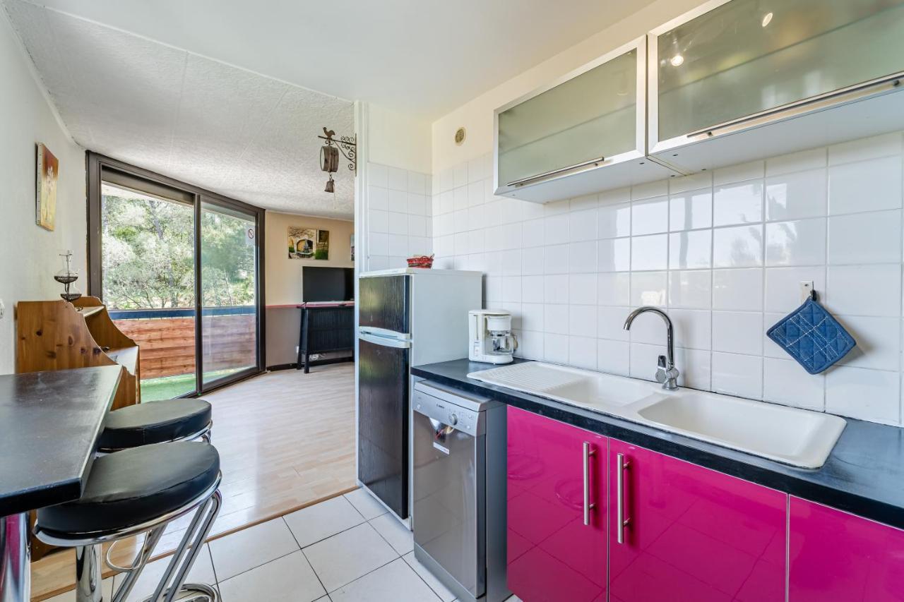 Park & Suites -Wifi-Netflix-Vue Marselha Exterior foto